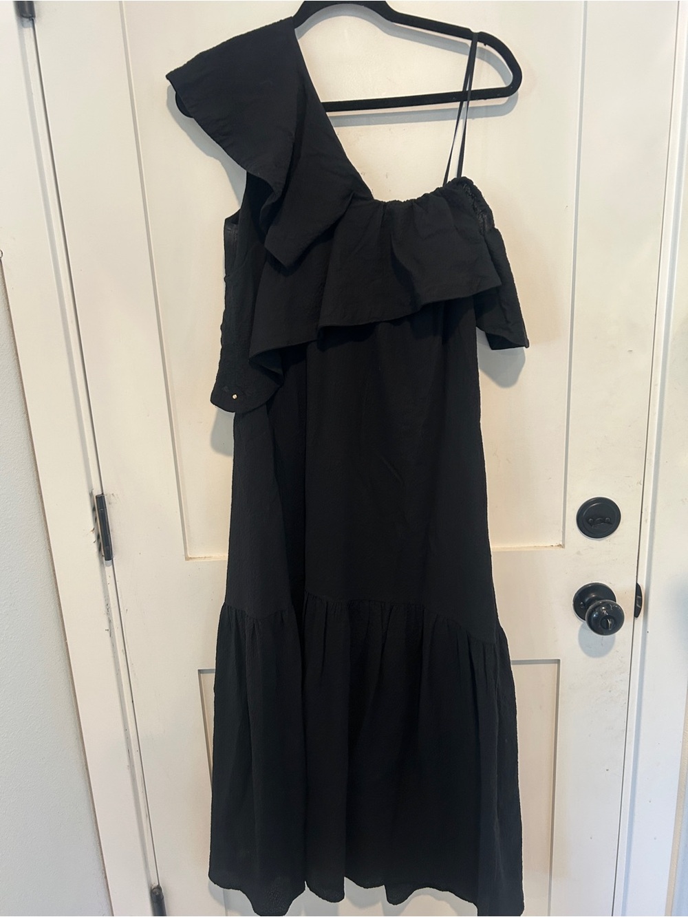 Cuyana Maxi Flounce Dress - Black; size large - Picture 4 of 10